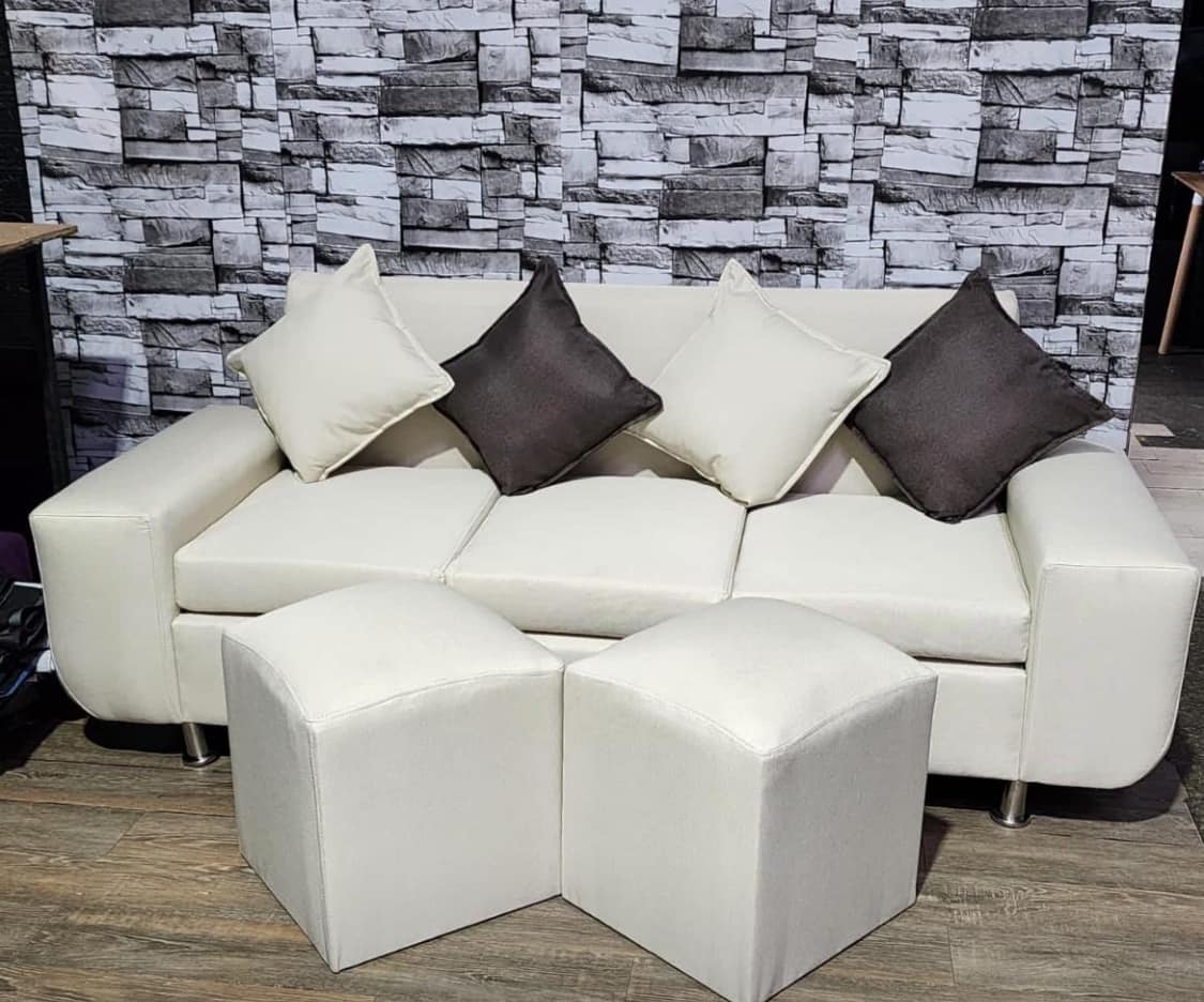 Sofá Tipo Napoleon color Blanco